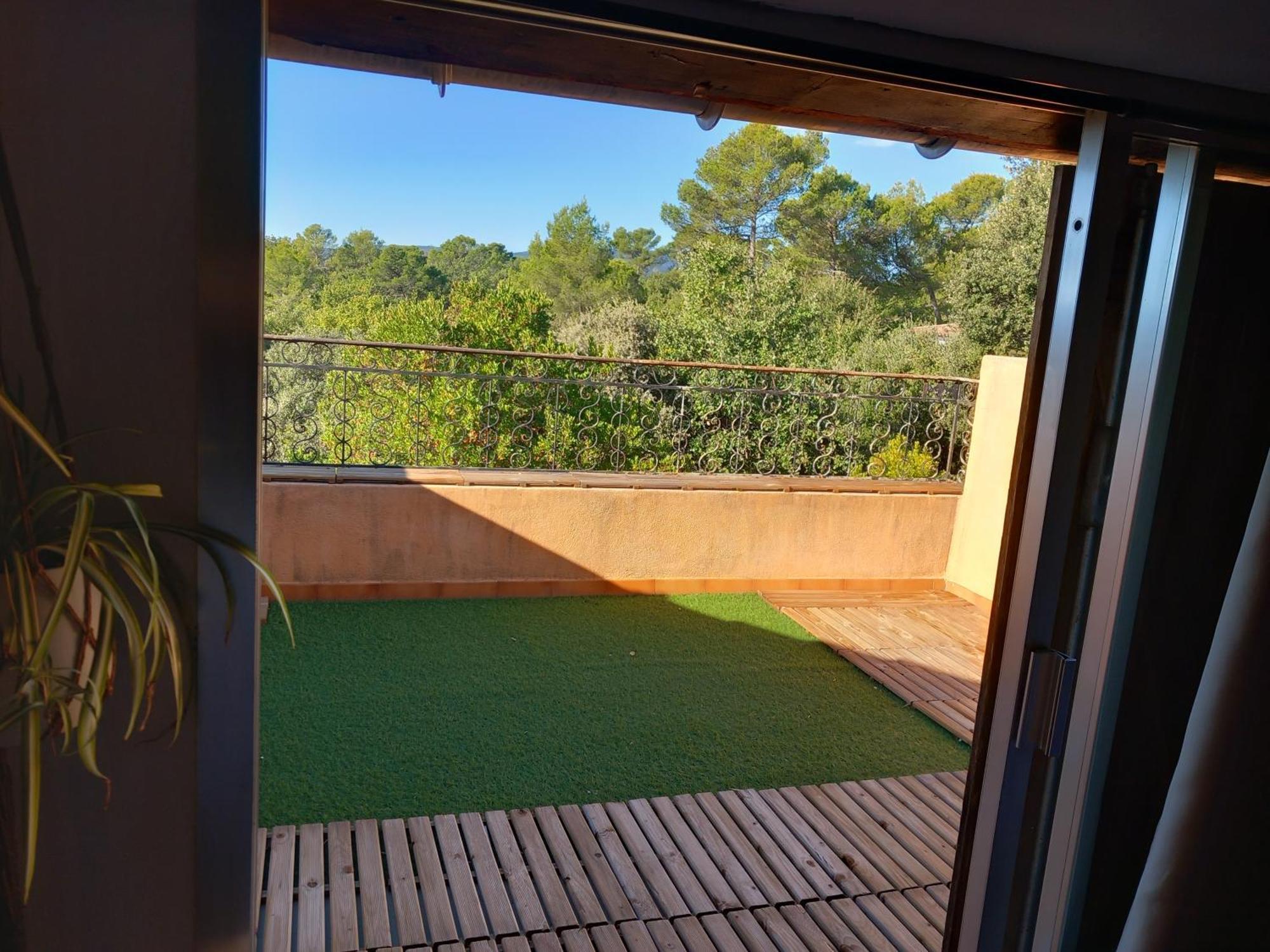 סן-מקסימין-לה-סנט-בום Villa 4 Chambres Avec Jacuzzi מראה חיצוני תמונה
